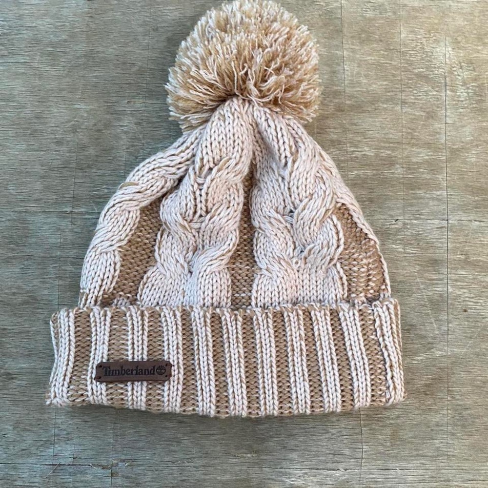 nwt TIMBERLAND BEANIE 🫶
